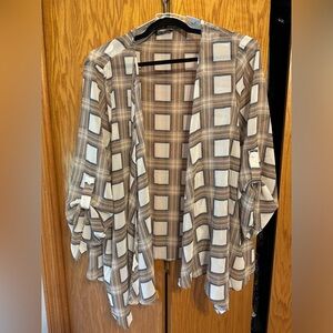 BloomChic, kimono, 22-24, never worn, smoke-free home.